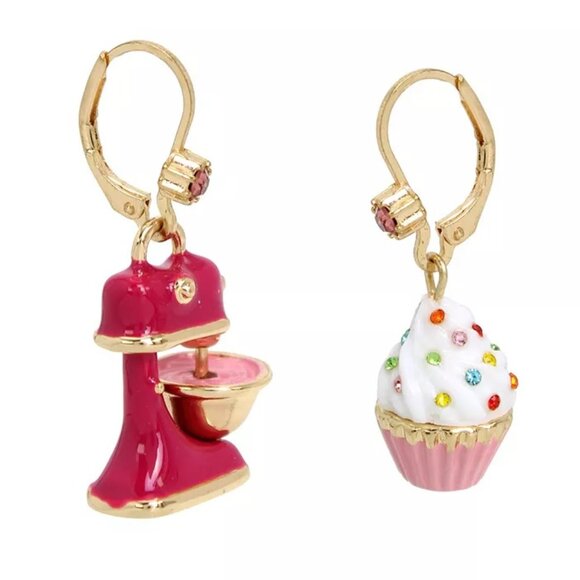NWT Betsey Johnson Babycakes Cupcake Mixer Mismatch Drop Earrings Faux Stone - Picture 4 of 8